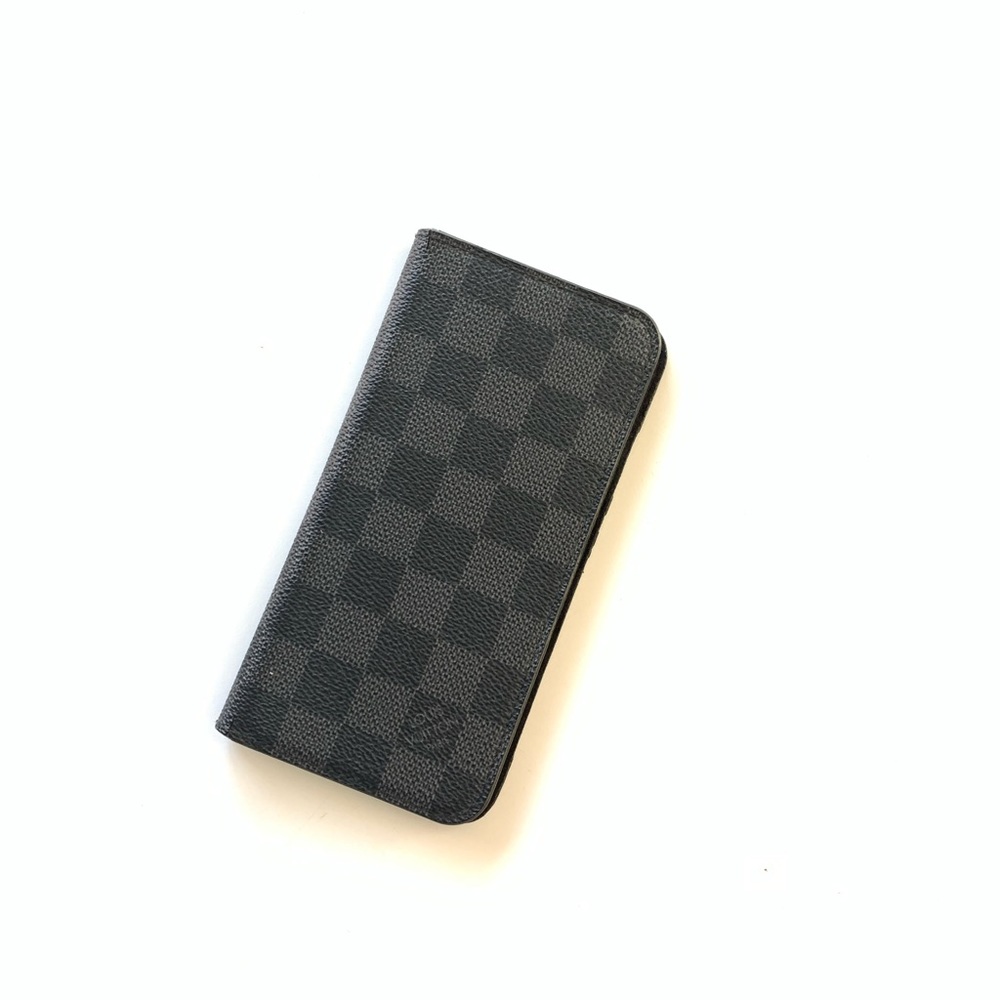 LOUIS VUITTON iPhone 7+/8+ Damier Graphite Folio - Picture 1 of 5